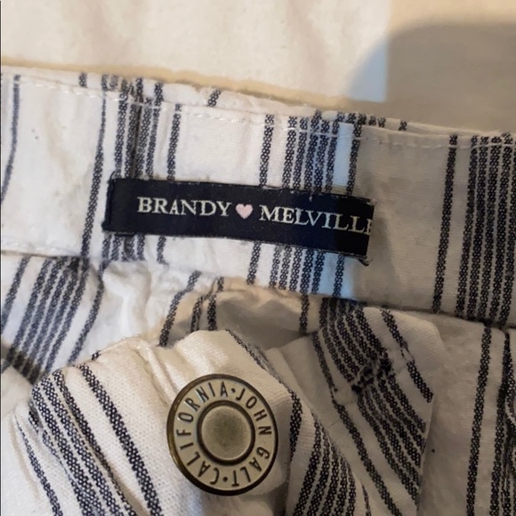 Brandy Melville Tilden Pants - Picture 3 of 3